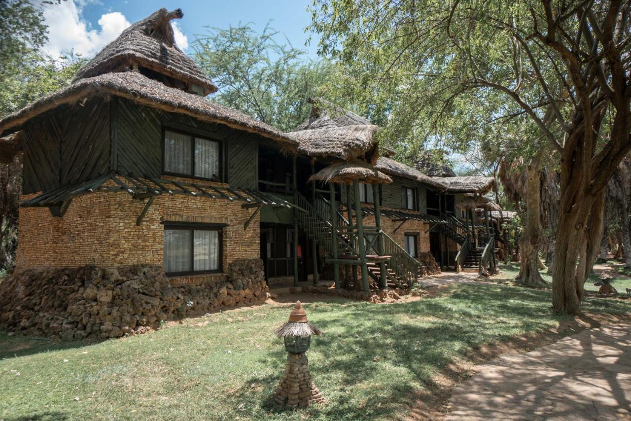 Sarova Shaba Game Lodge Archers Post Esterno foto