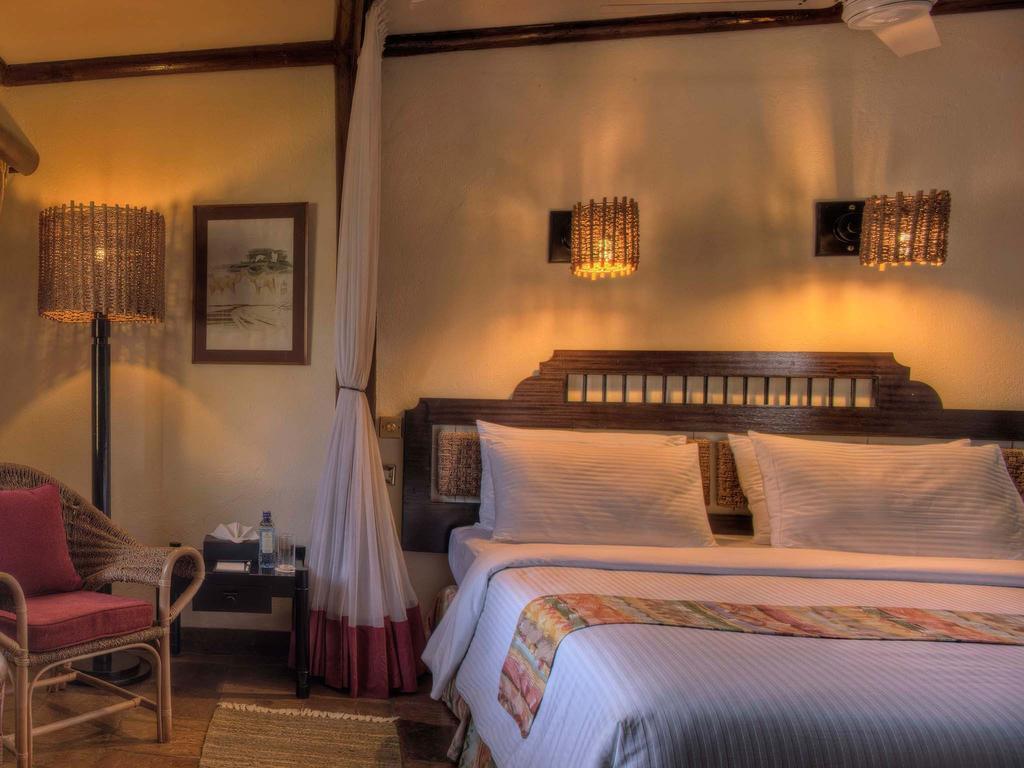 Sarova Shaba Game Lodge Archers Post Camera foto