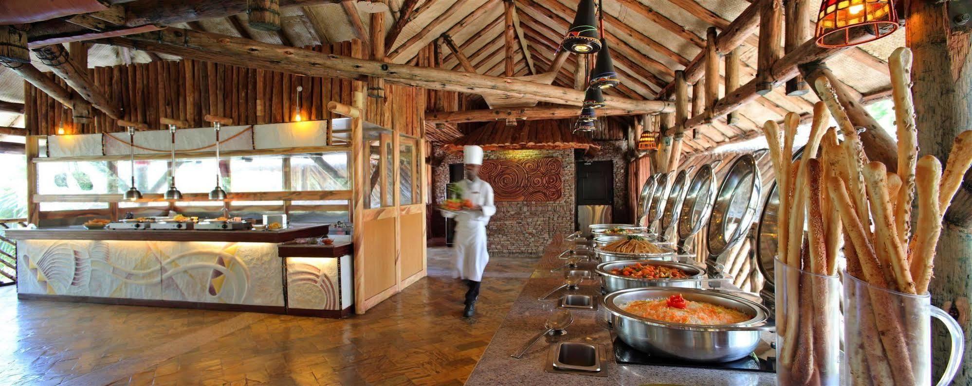 Sarova Shaba Game Lodge Archers Post Esterno foto